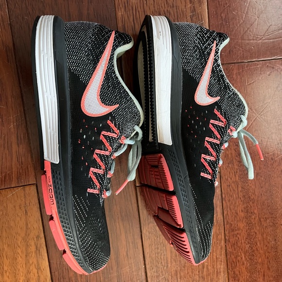 Nike Zoom running sneakers - Picture 3 of 8